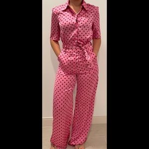 XS pink polka-dot jumpsuit 

Conditions are 10/10 no defects, used once